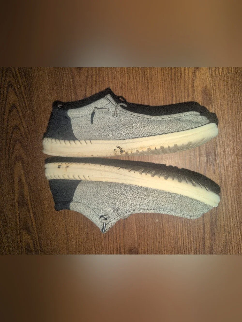 Hey Dude Mens Size 8 Shoes
